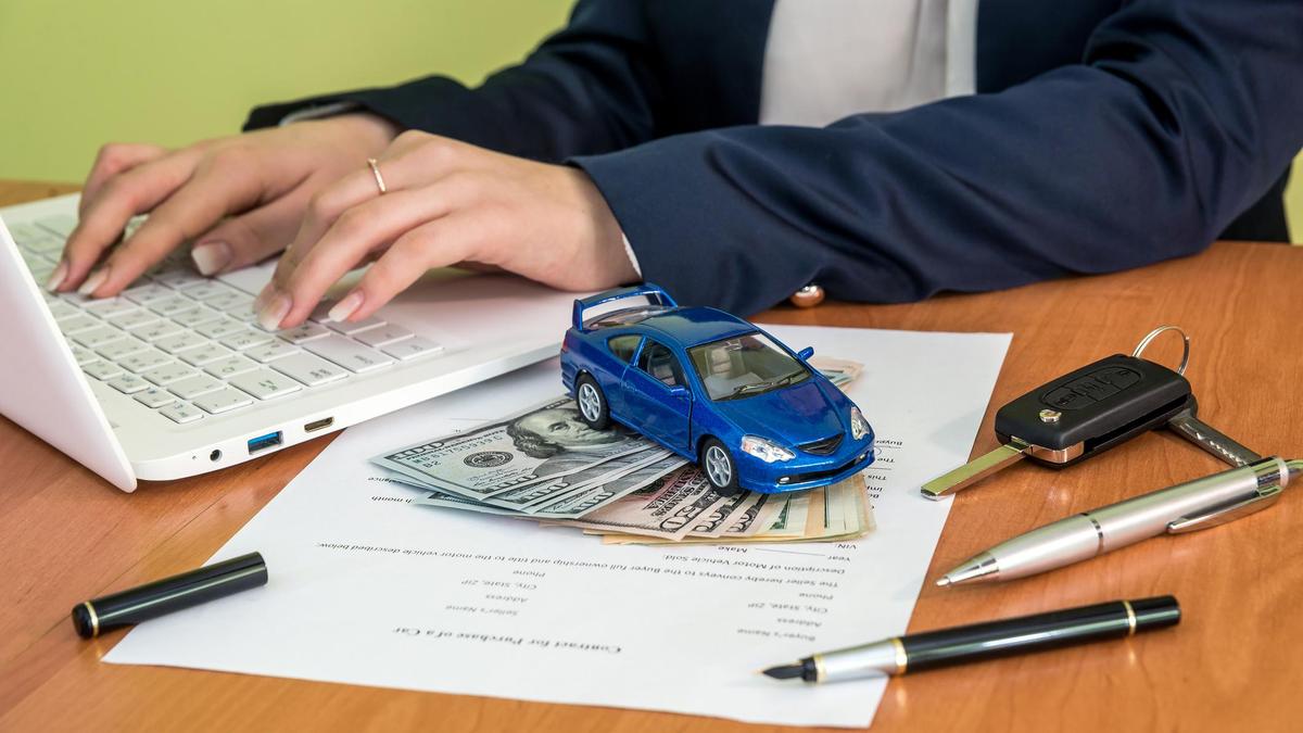 Picture for article What Is the Best Auto Insurance Coverage? Top Expert Tips