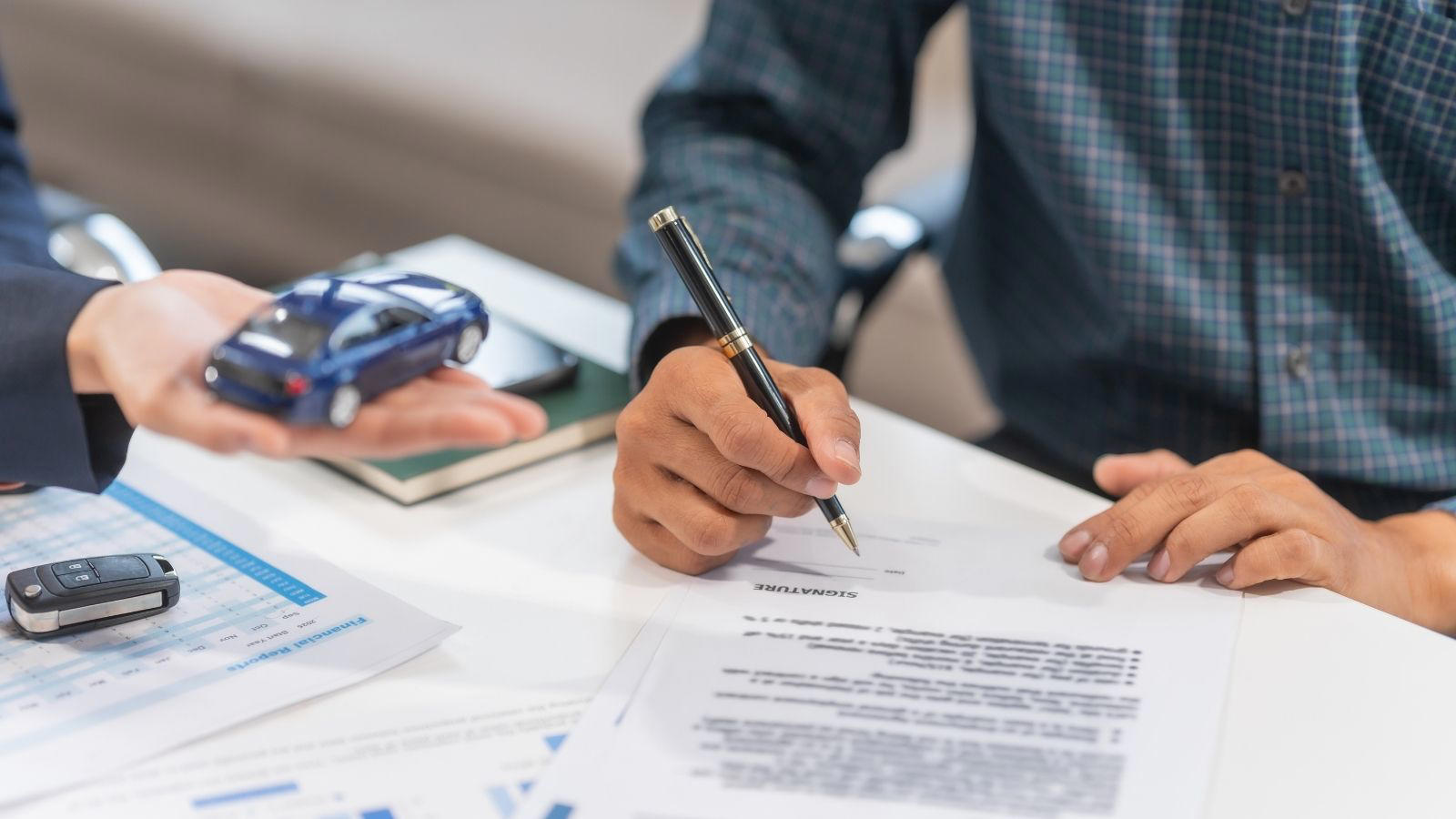 Picture for article How to Switch Auto Insurance Companies Safely